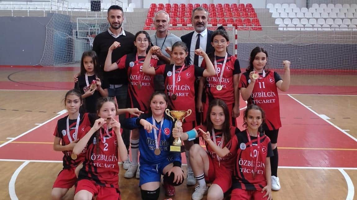 FUTSAL KIZ TAKIMIMIZ İL ŞAMPİYONU